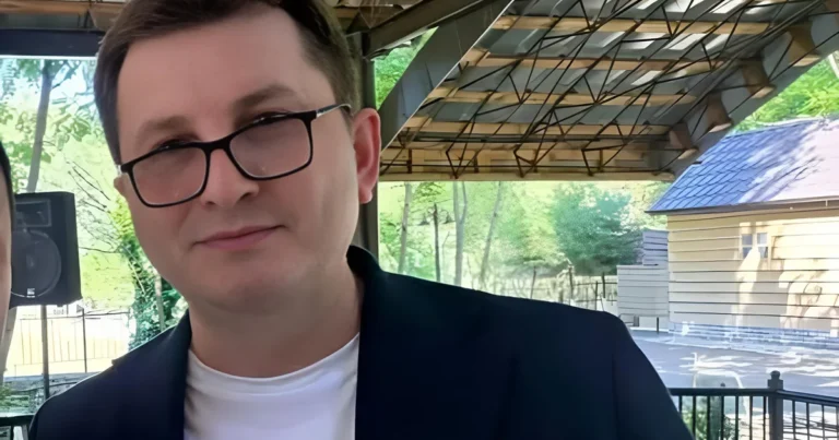Mədəniyyət Nazirliyinin rəsmisi qəfil öldü