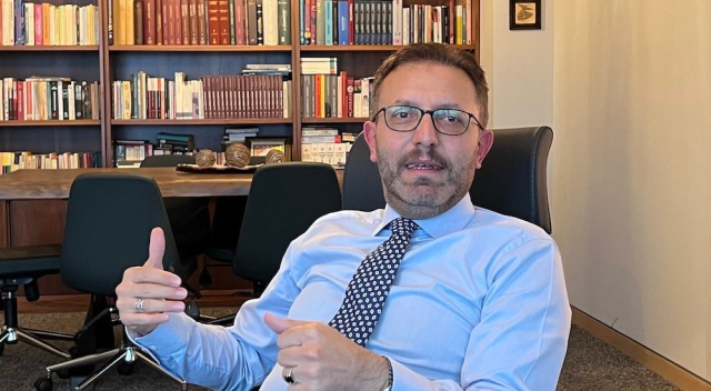 SON DƏQİQƏ! Ərdoğanın sabiq baş müşaviri SAXLANILDI