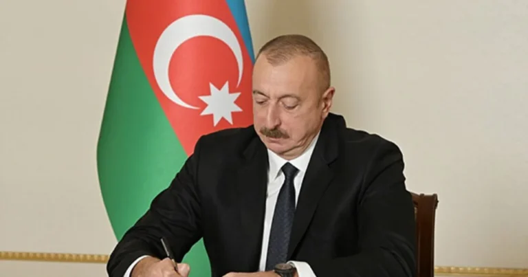Prezident onları təltif etdi – Siyahı