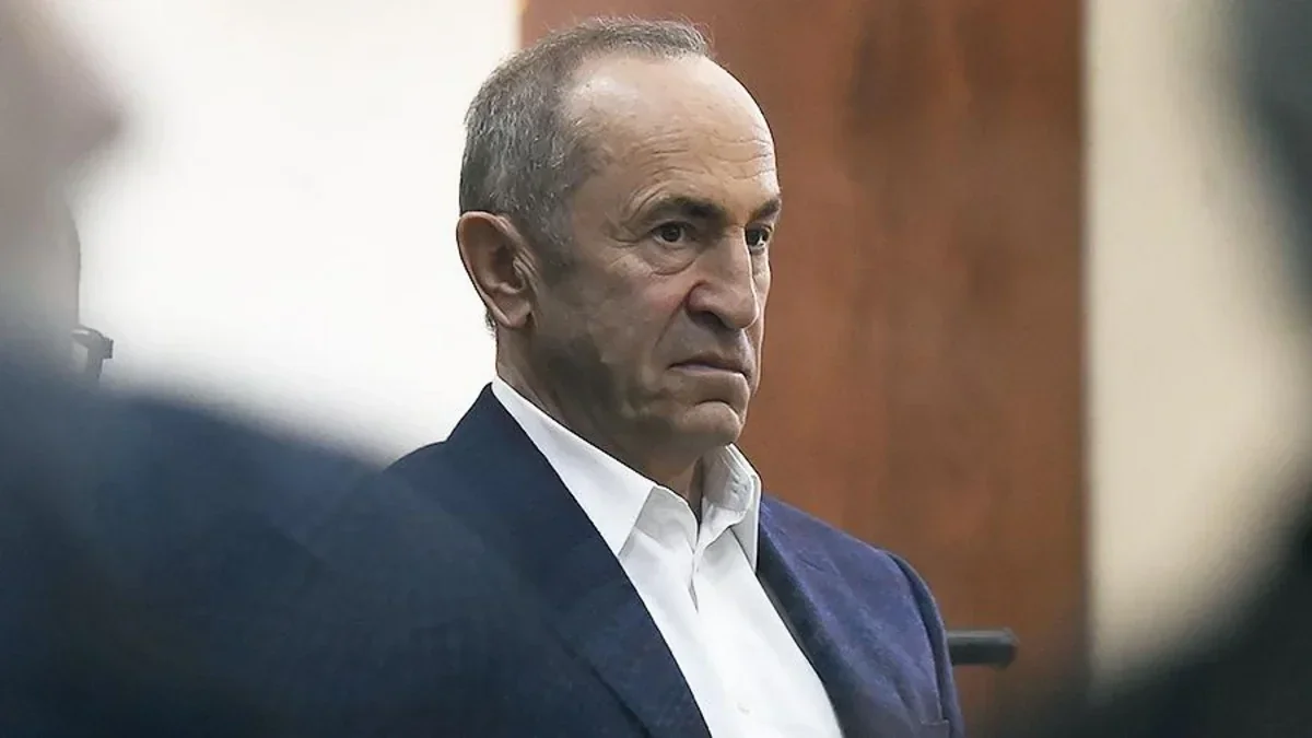 Robert Koçaryan həbsdə qalacaq: Müdafiə tərəfi qərarla razılaşmadı xəbəri üçün şəkil