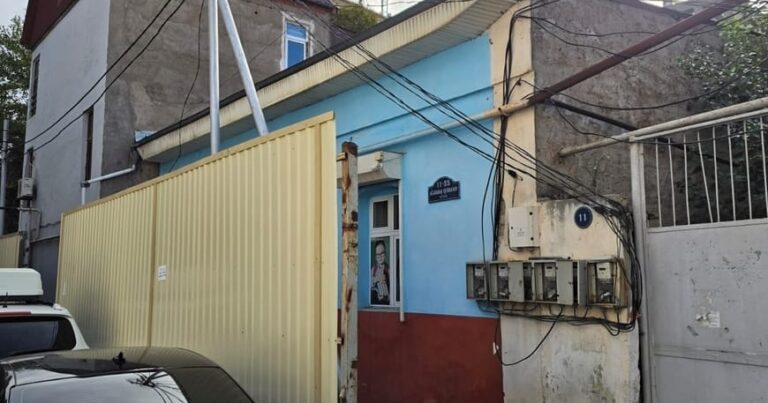 Bakının mərkəzində tikinti şirkəti “at oynadır” – “Vialon” qanundan üstündür? Bakının mərkəzində tikinti şirkəti “at oynadır” – “Vialon” qanundan üstündür?