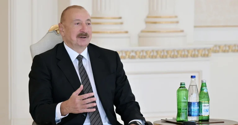 Prezident: “Azərbaycan Avrasiya məkanında birləşdirici mərkəz kimi getdikcə daha böyük rol oynayır”