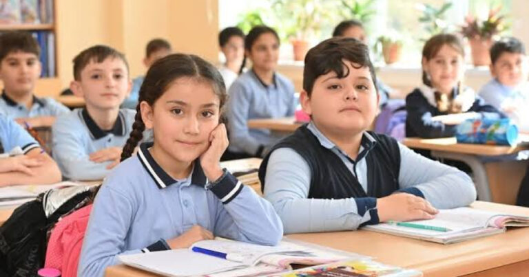 Təhsil Şurası: Dini hisslərdən siyasi məqsədlər üçün istifadə yolverilməzdir Təhsil Şurası: Dini hisslərdən siyasi məqsədlər üçün istifadə yolverilməzdir