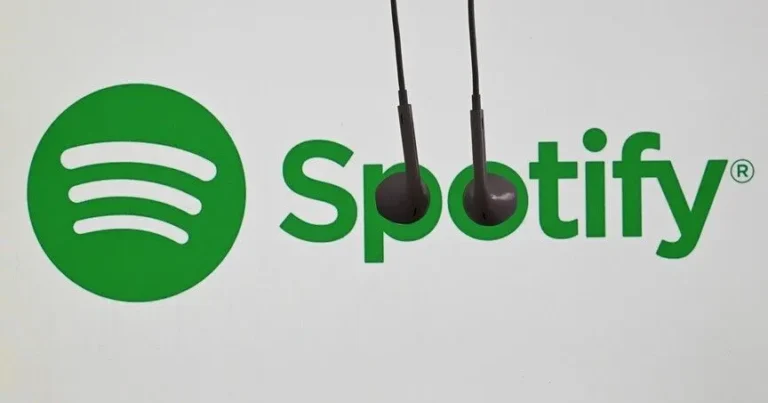 Spotify-da dinlədiyiniz mahnılarla bağlı dəyişiklik: Milyonlarla əsər siyahıdan çıxarıldı