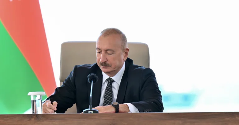 Bəzi tələbələrə Prezident təqaüdü veriləcək – Siyahı