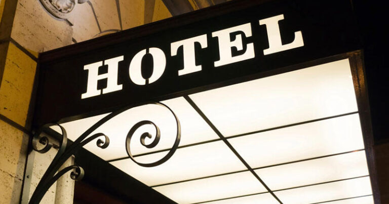 Bakıda hotel bağlandı: FHN çoxsaylı yanğın təhlükəsi aşkarladı