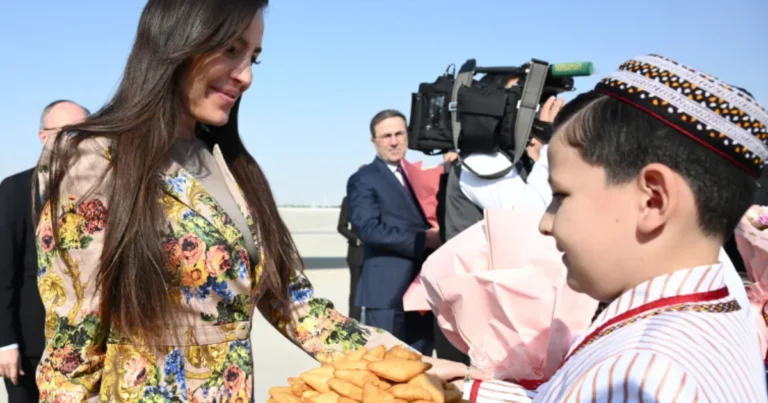 Leyla Əliyeva Türkmənistan səfərindən paylaşım edib – VİDEO