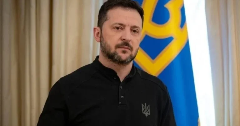 Vurulan gəmidə azərbaycanlılar var idi – Zelenski
