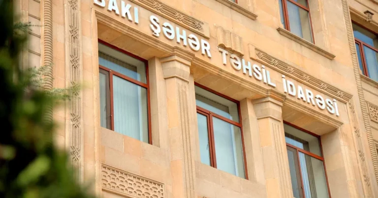 Məktəblərdə geyim qaydalarına görə monitorinqlər başlandı Məktəblərdə geyim qaydalarına görə monitorinqlər başlandı