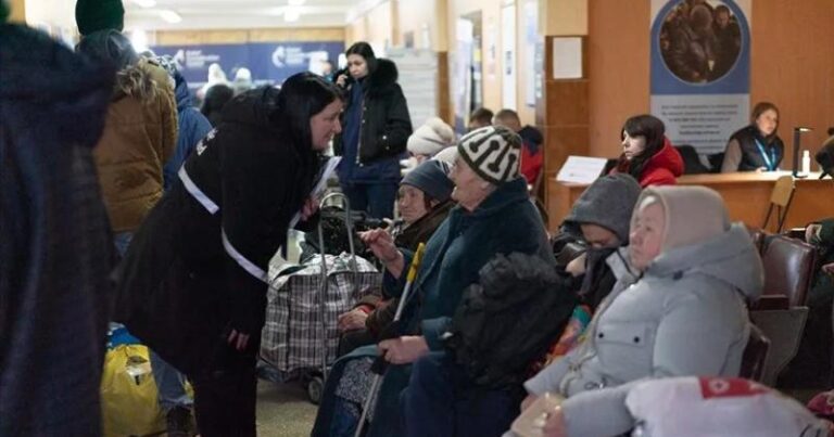 BMT-dən Ukrayna ilə bağlı ciddi xəbərdarlıq: 10,8 milyon insan yardım gözləyir