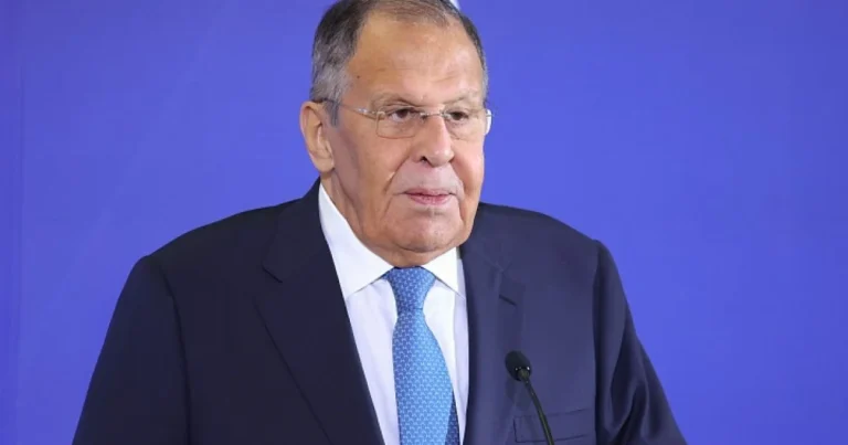 Sergey Lavrov Bakıya gəldi Sergey Lavrov Bakıya gəldi