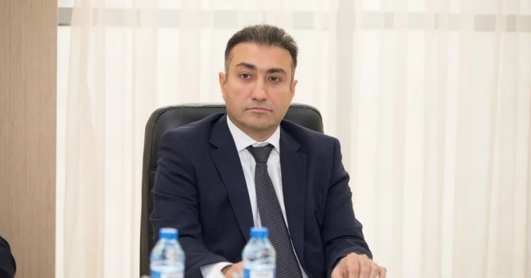 Azərbaycanın yeni səhiyyə nazirinin dosyesi