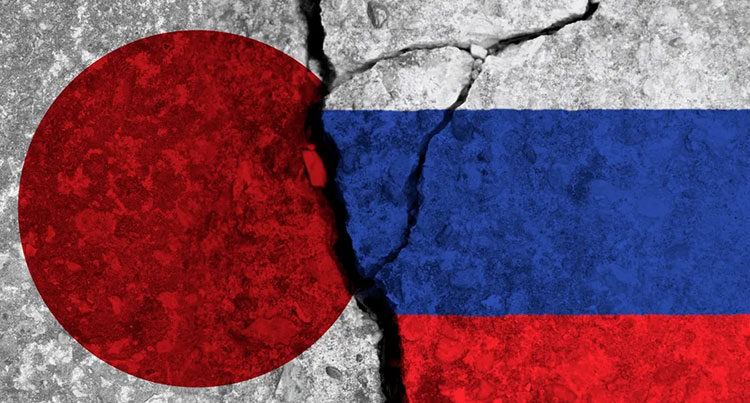 Tokio hərəkətə keçdi: Rusiyada saxlanılan jurnalist ətrafında qalmaqal Tokio hərəkətə keçdi: Rusiyada saxlanılan jurnalist ətrafında qalmaqal