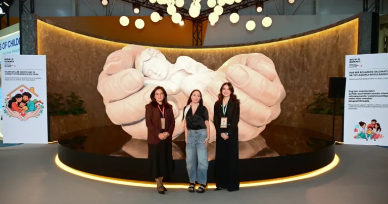Leyla Əliyeva Səmərqənddə “Uşağın gözü ilə dünya” sərgisi və İmam əl-Buxari memorial kompleksi ilə tanış olub – FOTO