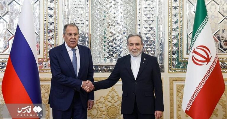 Lavrov və Əraqçi Tehranda görüşdü