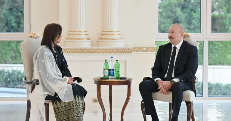 İlham Əliyev Malayziyaya dəvət olundu – FOTOLAR