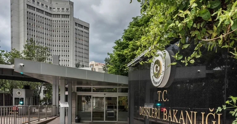 Türkiyə XİN Azərbaycanı təbrik etdi – Foto