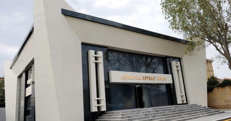 Jurnalistlərin adından saxta mesajlar göndərilir – Mətbuat Şurasından xəbərdarlıq