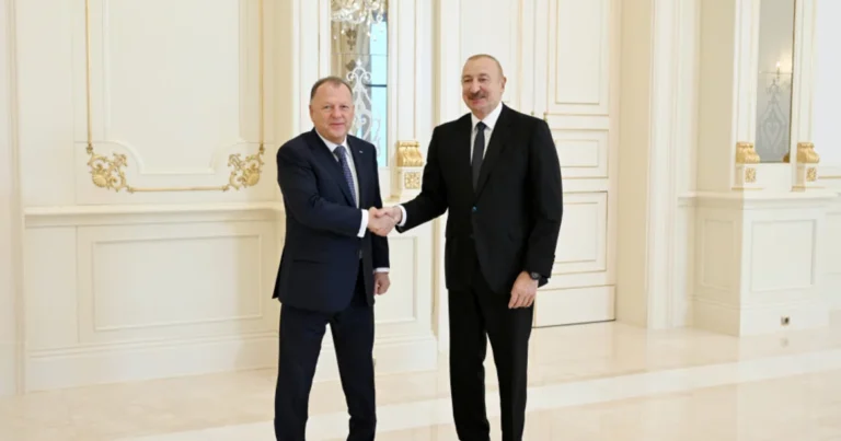Prezident İlham Əliyev Beynəlxalq Cüdo Federasiyasının prezidentini qəbul edib – Foto