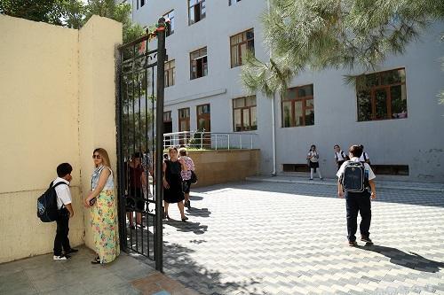 Bakıda məktəbdə faciə: 7-ci sinif şagirdi həyatını itirdi